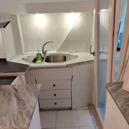 Cosy Open Large By Galerious Parace Yr11 Apartment