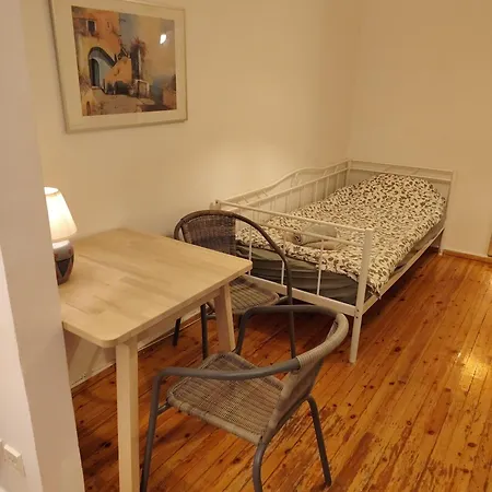 Cosy Open Large By Galerious Parace Yr11 *